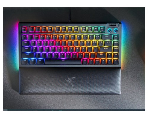 TECLADO RAZER BLACKWIDOW V4 75% (INTL. USA) (RZ03-05000400-R3E1) (Espera 4 dias)